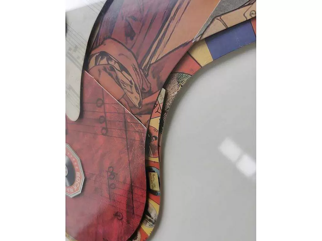 Quadro*OZAIA Quadro Multicolor Colagem Guitarra Efeito 3D Com Moldura Preta De 50 X 70 Cm - Hero