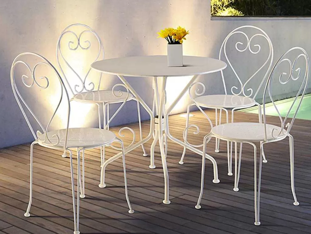 Conjunto Mesa E Cadeiras De Jardim*MYLIA Sala De Jantar De Jardim Em Metal Estilo Ferro Forjado: Uma Mesa E 4 Cadeiras Brancas - Guermantes