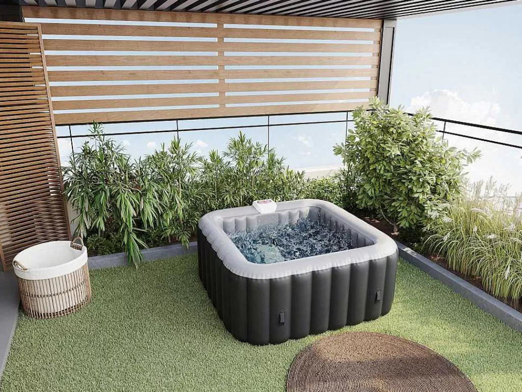 Spa Insuflável*VOGUE SPA Spa Insuflável Quadrado 4 Péssoas - C154 X L154 X A65 Cm - 120 Saidas De Ar - Preto E Cinza - B-Cosy