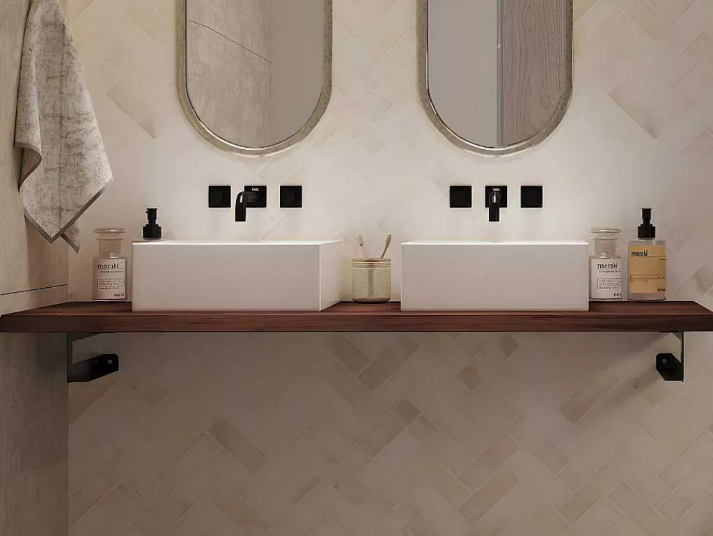 Móvel De Parede Para Casa De Banho*Vente-unique Suporte Suspenso Em Teca Escura Com Esquadros De Fixacao Pretos E Lavatório Duplo De 150 X 50 Cm - Sukawati