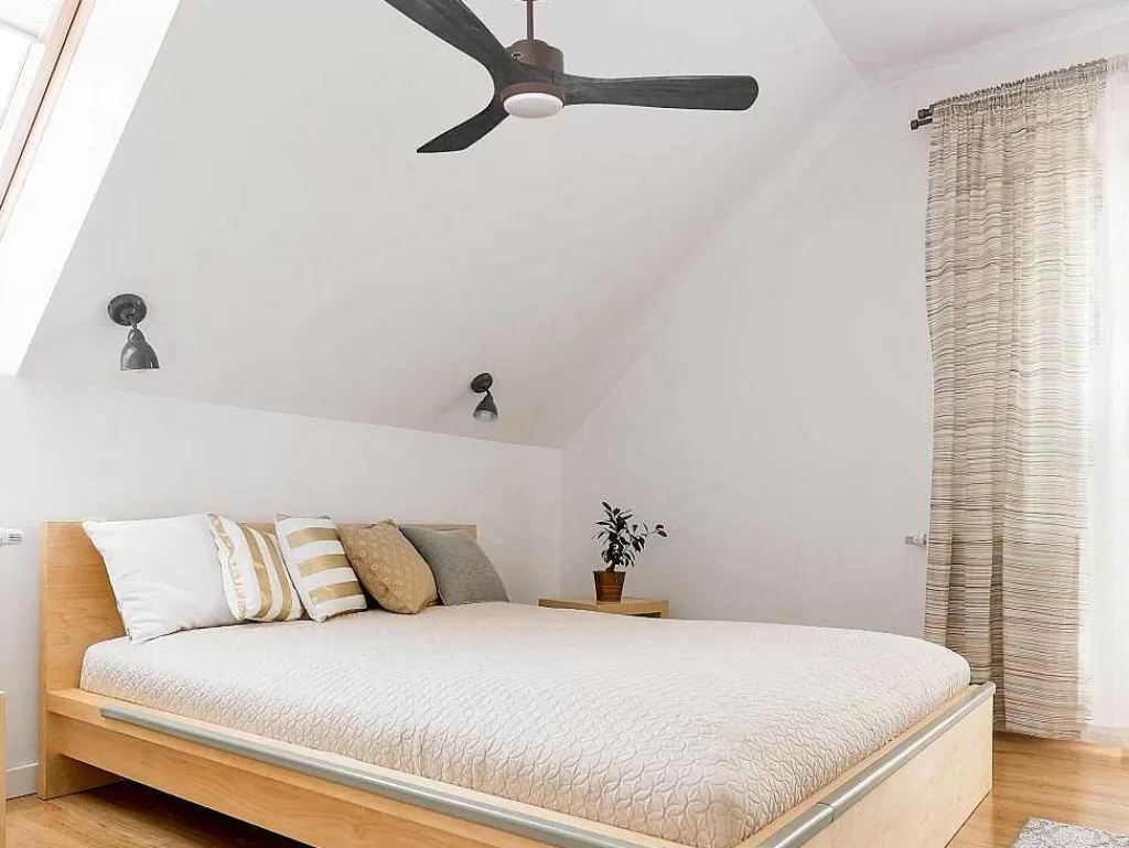 Ventilador*Purline Ventilador De Tecto Reversivel Termostato Regulavel Termostato Wifi Motor Dc Tectos Inclinados Controlo Remoto Luz De Tres Tons Memória Hipersilenciosa